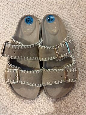 Ladies Haute Hippie Faux  Suede Double-Buckle Slide Sandals in Taupe